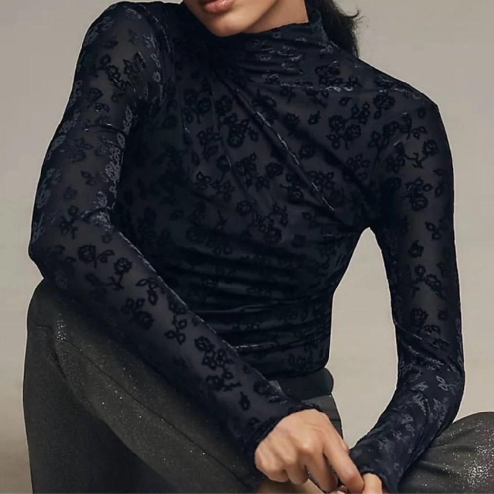 Paige Ursula Floral Velvet Burnout Top size small